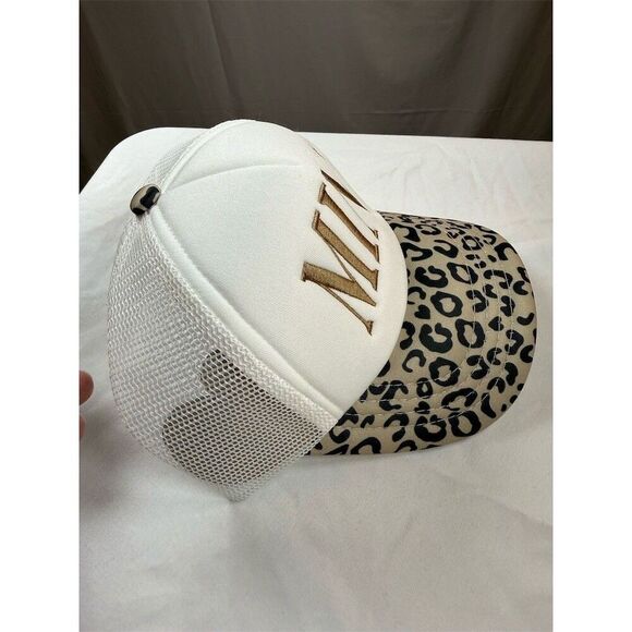 MAMA & MINI Matching Trucker Hats Set Womens One Size White Leopard 2pc main image 6
